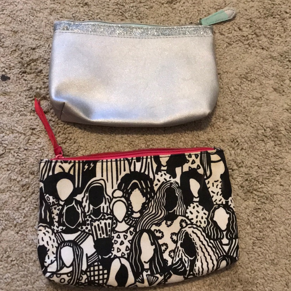 Mini Ipsy bags.